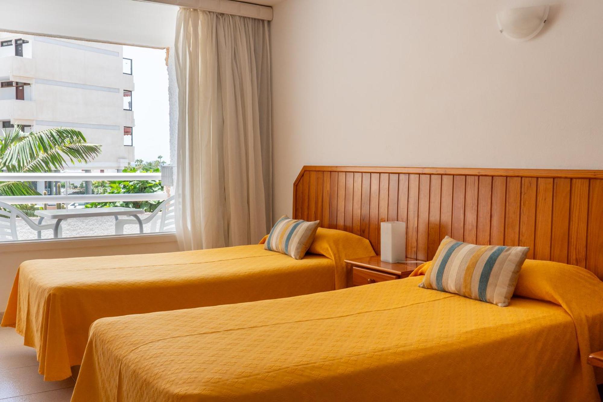 Apartamentos Borinquen Playa de las Americas  Luaran gambar