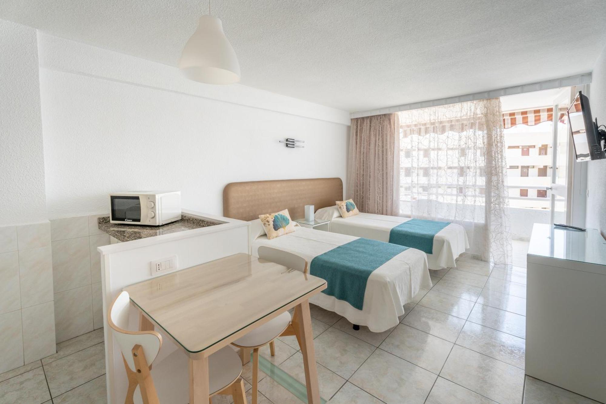 Apartamentos Borinquen Playa de las Americas  Luaran gambar