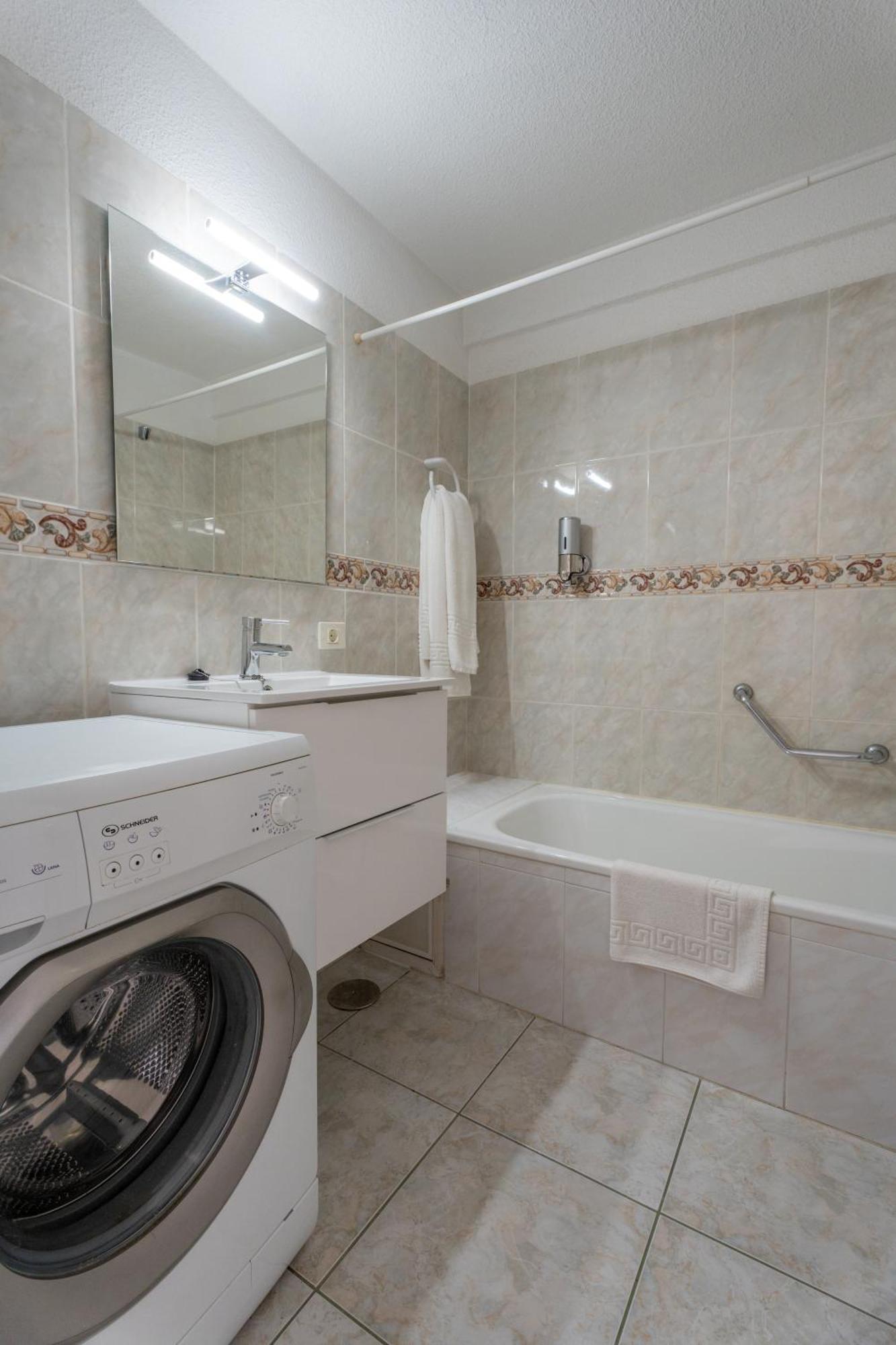 Apartamentos Borinquen Playa de las Americas  Luaran gambar