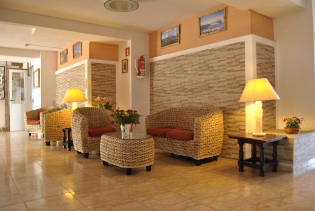 Apartamentos Borinquen Playa de las Americas  Luaran gambar
