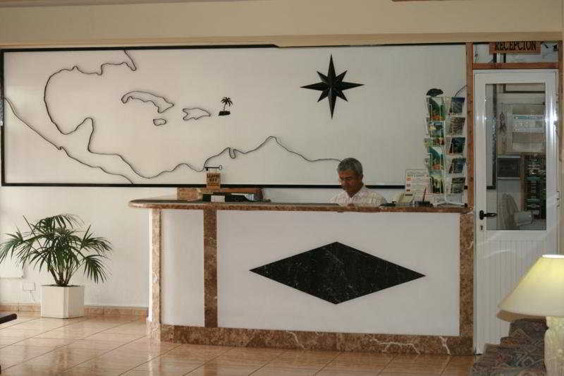 Apartamentos Borinquen Playa de las Americas  Luaran gambar
